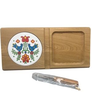 Mid Century Wood Cheeseboard Bird Motif Tile 1960s Made in‎ Japan